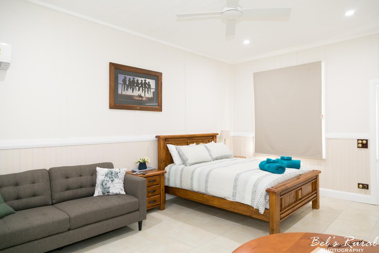 The Convent Boutique Accommodation Hay Exterior photo